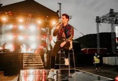 Autokoncert - Leoš Mareš na Autodromu Most