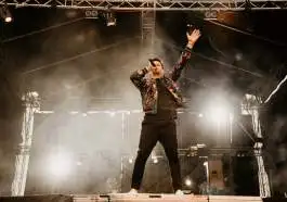 Autokoncert - Leoš Mareš na Autodromu Most