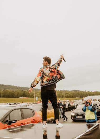 Autokoncert - Leoš Mareš na Autodromu Most