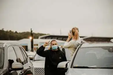 Autokoncert - Leoš Mareš na Autodromu Most