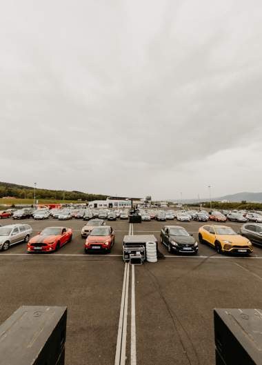 Autokoncert - Leoš Mareš na Autodromu Most