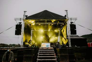 Autokoncert - Leoš Mareš na Autodromu Most