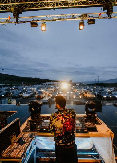 Autokoncert - Leoš Mareš na Autodromu Most