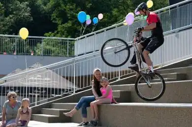 Zahájení letní sezóny na koupališti Klíše - Dream PRO