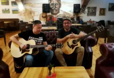 VaPa Acoustic Duo
