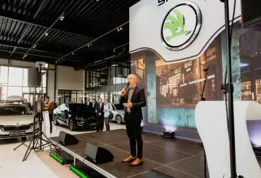 Louda Auto Grand Opening
