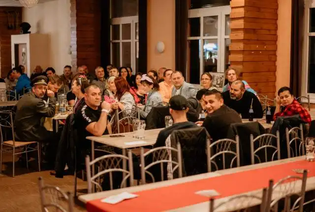 Aperam vánoční večírek