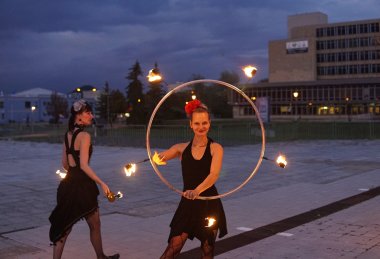 Hula hoop LED show a FIRE show