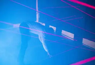 ALIATRIX | Přenosné laserové bludiště
