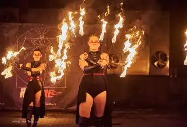 Rocková ohnivá show