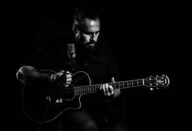 Pavel Houfek - kytarista a zpěvák