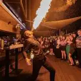 Barmanská show a koktejlový bar