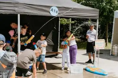 Výročí otevření a rodinný den Amazon