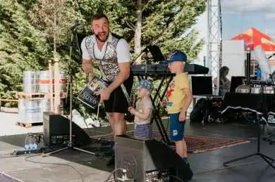 Výročí otevření a rodinný den Amazon