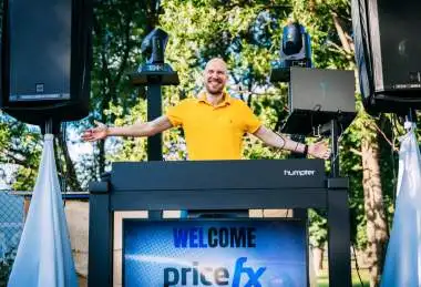 Profesionální DJ WOW