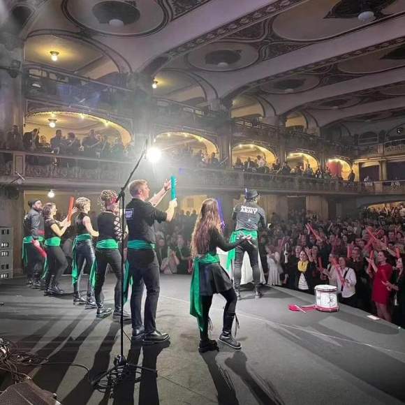 Firemní bubnování