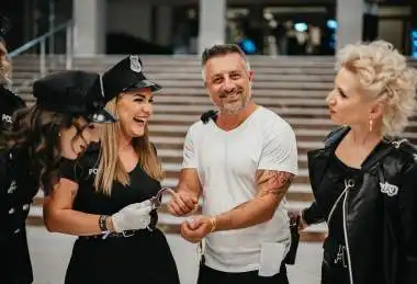 SSI Black and White party