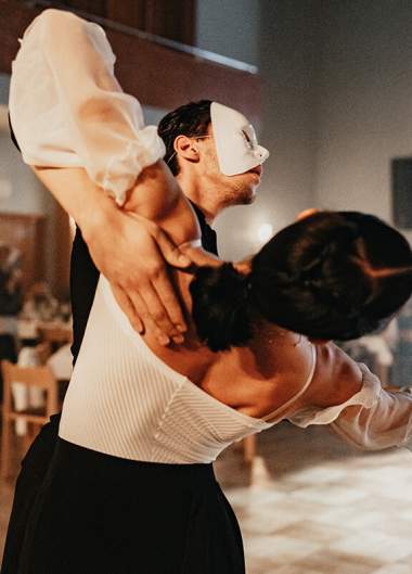 SSI Black and White party