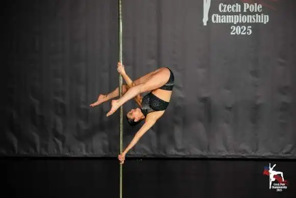 Pole dance Aneta Niklová