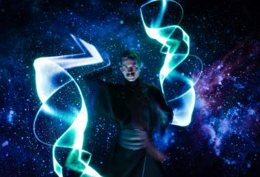 Světelná show Kris Juggling