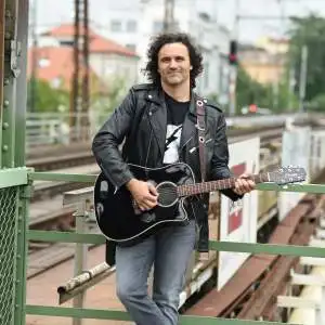 Jan Vytásek - hudební program solo i s doprovodnou kapelou Blackbirds