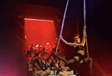 Chain rebel | Aurora Acro