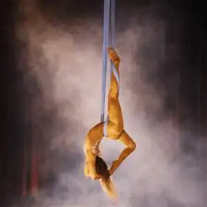 Never enough | Aurora Acro