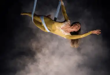Never enough | Aurora Acro
