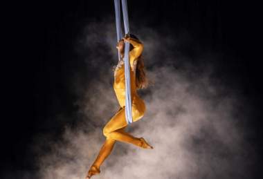 Never enough | Aurora Acro