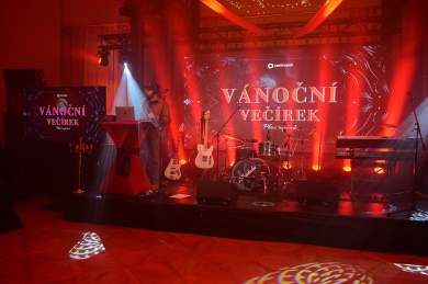 Ples upírů na Zámku Větruše