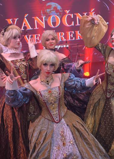 Ples upírů na Zámku Větruše