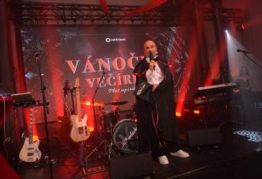 Ples upírů na Zámku Větruše