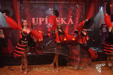 Ples upírů na Zámku Větruše