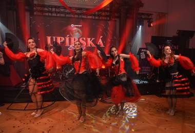 Ples upírů na Zámku Větruše