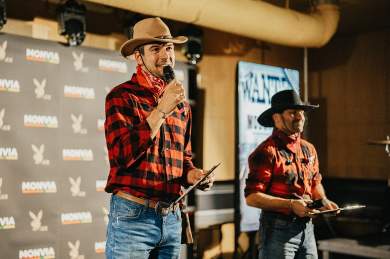 Vánoční večírek na Divokém Západě