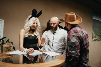 Vánoční večírek na Divokém Západě