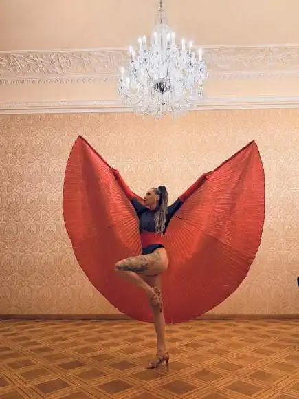 FLARE DANCE COMPANY