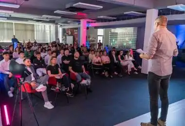  ICUK Startup Go Grill
