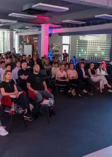  ICUK Startup Go Grill