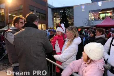 Mikulášská nadílka u OC Fora