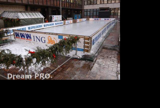 Vánoční ledová plocha