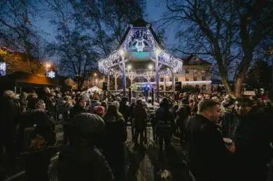 Rozsvícení vánočního stromečku Neštěmice 2019