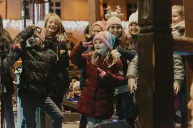Rozsvícení vánočního stromečku Neštěmice 2019